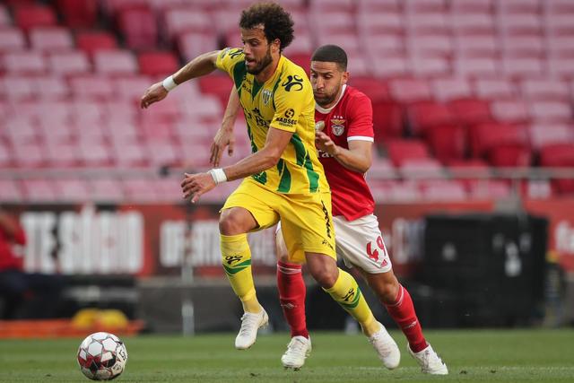 张镇麟37分辽宁胜上海 沈梓捷22分深圳胜天津