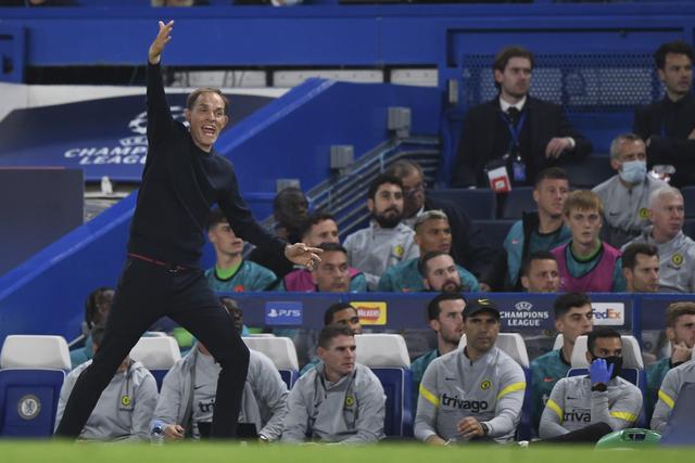 阿莫林执教曼联第一周 展现出非凡的魅力和自信